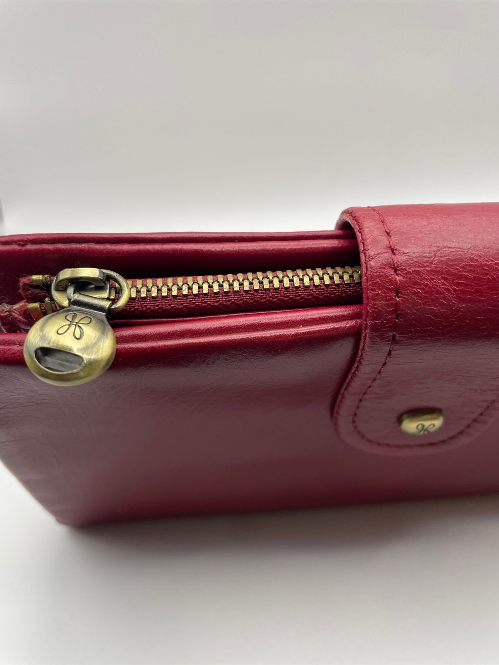 HOBO Torch Leather Wallet - Cardinal Red - Picture 12 of 16